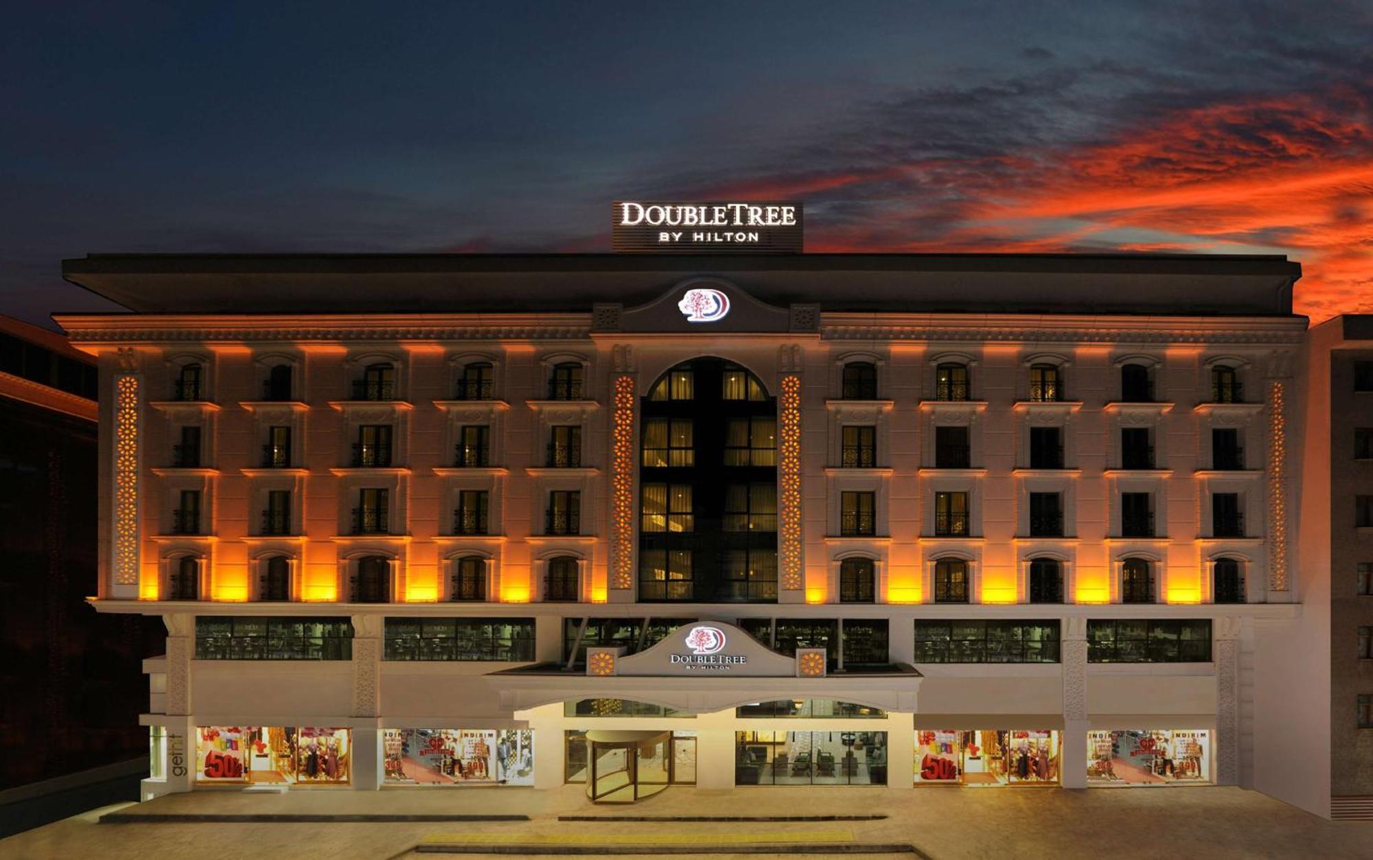 Отель Doubletree By Hilton Элязыг Экстерьер фото